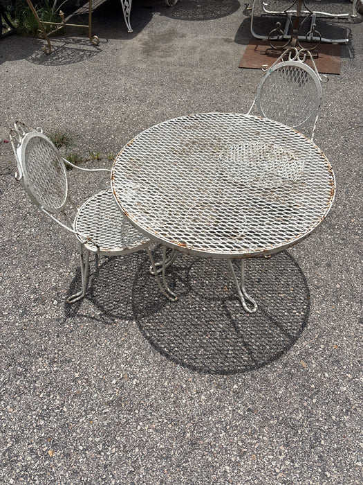 SET OF CHILDS METAL PATIO TABLE WITH 2 CHAIRS