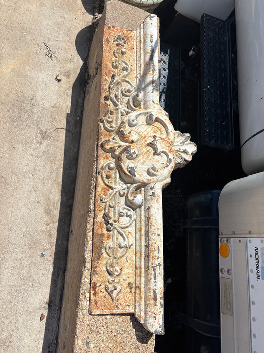 CAST IRON PEDIMENT