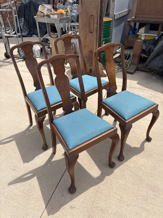 SET OF 4 BLUE UPHOLSTERED QUEEN ANNE WALNUT CHAIRS