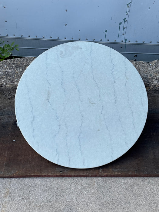 MEDIUM WHITE ROUND MARBLE TOP