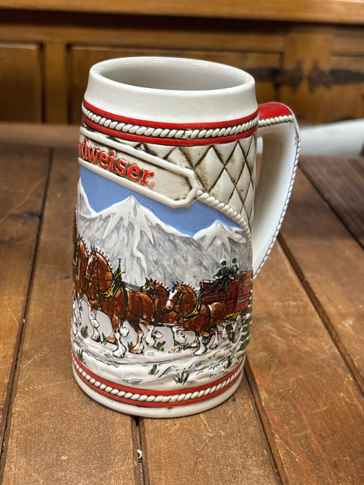 1985 COLLECTIBLE BUDWEISER STEIN