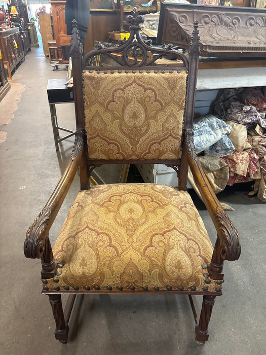 PAIR OF LARGE FRENCH GOTHIC WALNUT ARM CHAIR WITH FEATHER CARVED ARMS