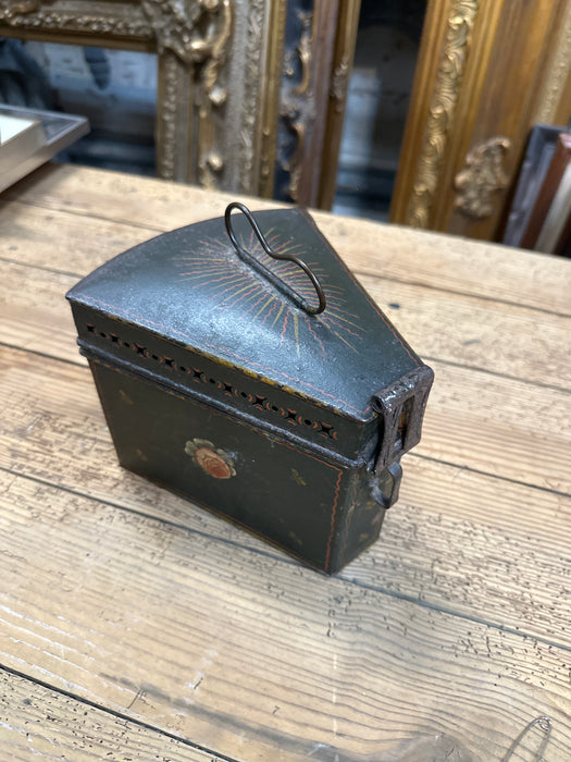 ANTIQUE TOLE BOX