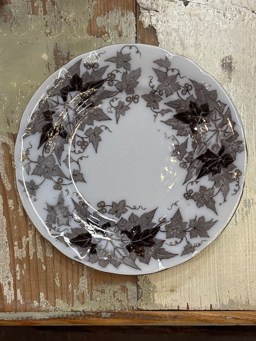 ENGLISH MULBURRY BRYONIA TRANSFERWARE BLACK FOLIATE LEAVES SALAD PLATE 1 OF 11