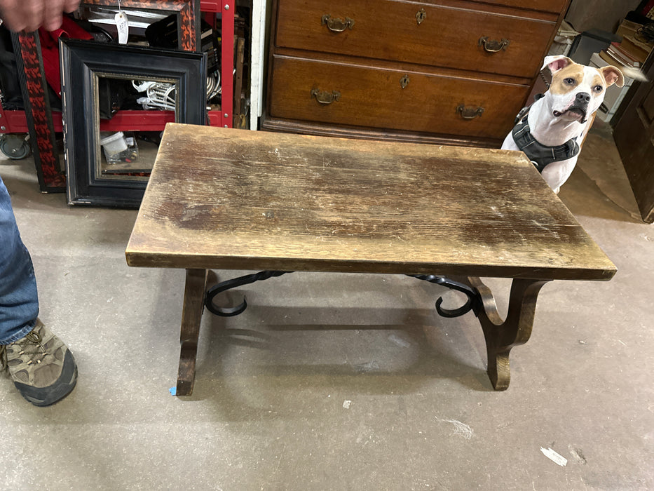 SPANISH OAK CATALAN COFFEE TABLE