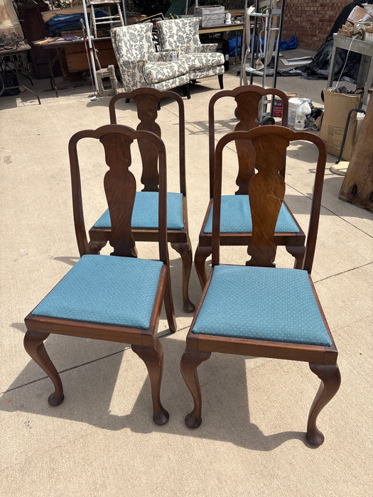 SET OF 4 BLUE UPHOLSTERED QUEEN ANNE WALNUT CHAIRS