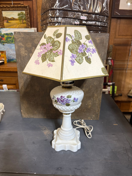 PURPLE FLORAL MILK GLASS TABLE LAMP