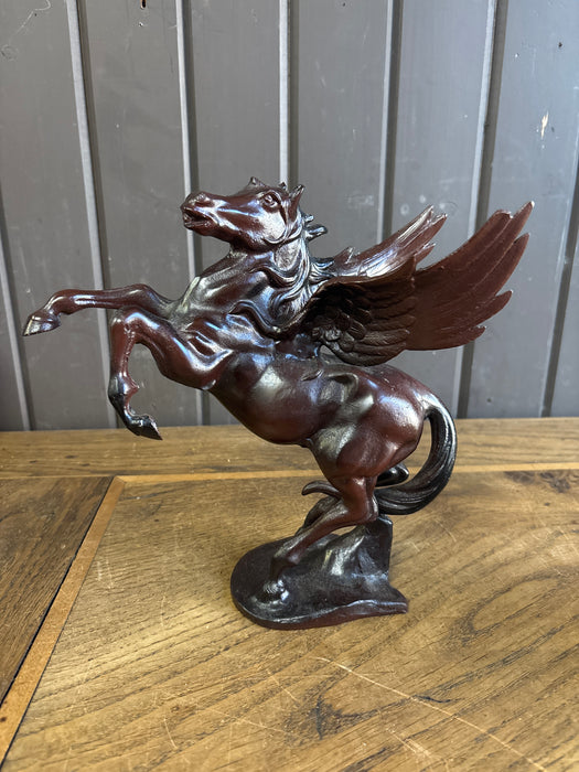 METAL PEGASUS STATUE