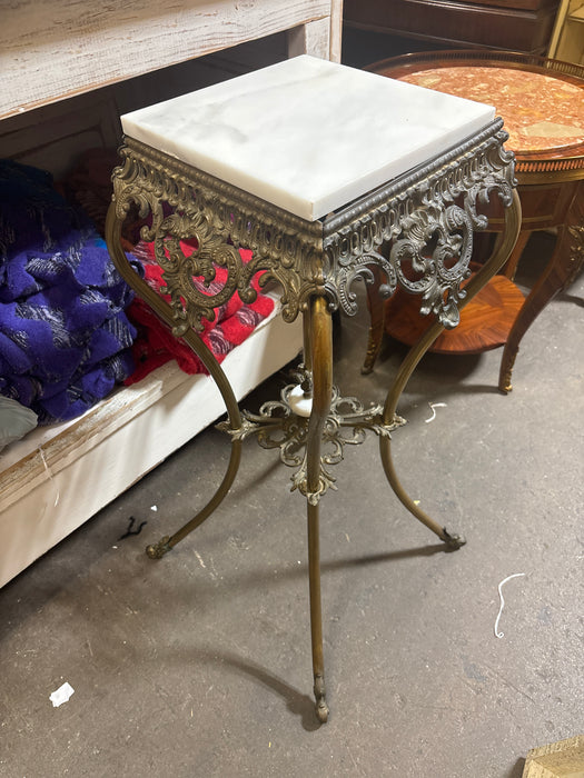 ORNATE WHITE MARBLE TOP METAL STAND