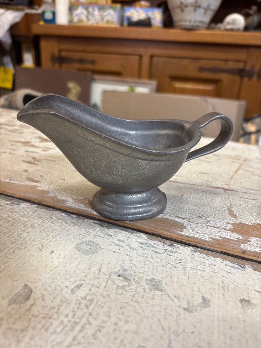 PEWTER GRAY GRAVY BOAT 1 OF 2
