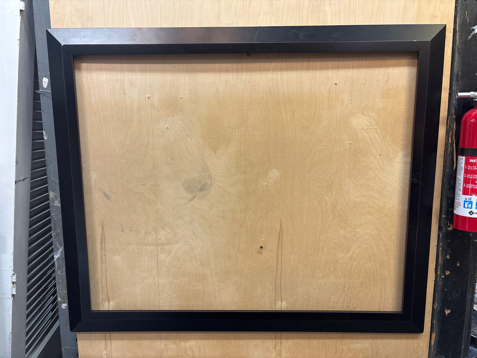 LARGE FLAT BLACK FRAME