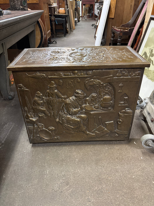 BRASS EMBOSSED WOOD BOX WITH POTTERY SHOP DESIGN