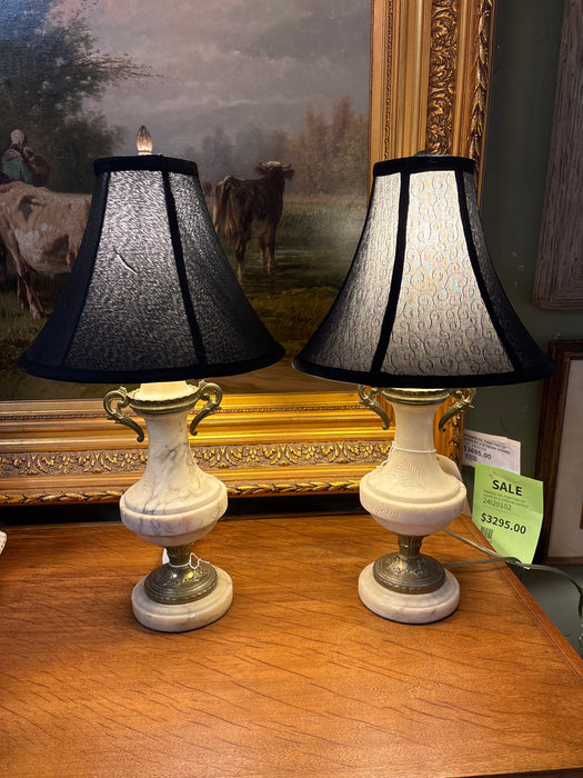 PAIR OF SMALL ALABASTER LAMPS