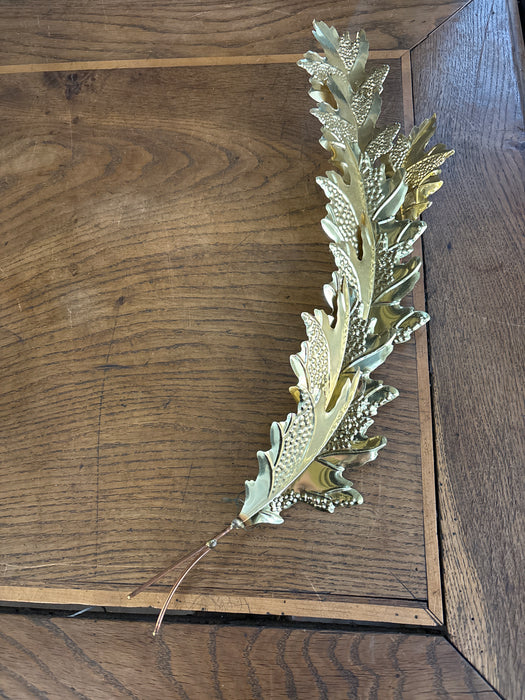 PAIR OF LARGE BRASS LEAF WALL DECOR