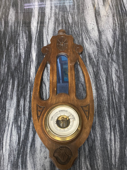 SIMPLE BAROMETER WITH MIRROR