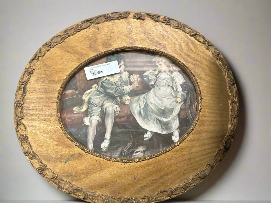 OVAL GOLD WITH CHILDREN PRINT
