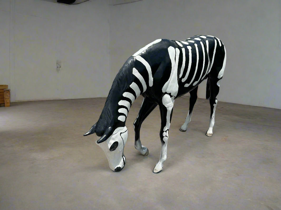 HUGE ALUMINUM HORSE