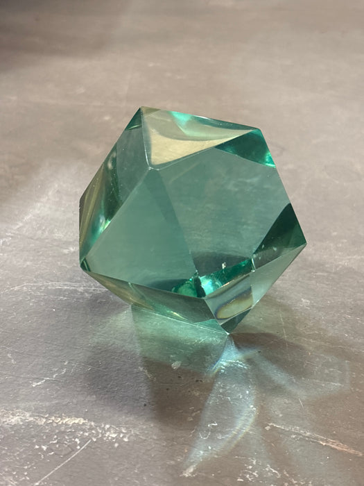 CRYSTAL AQUAMARINE DIAMOND PLINTH