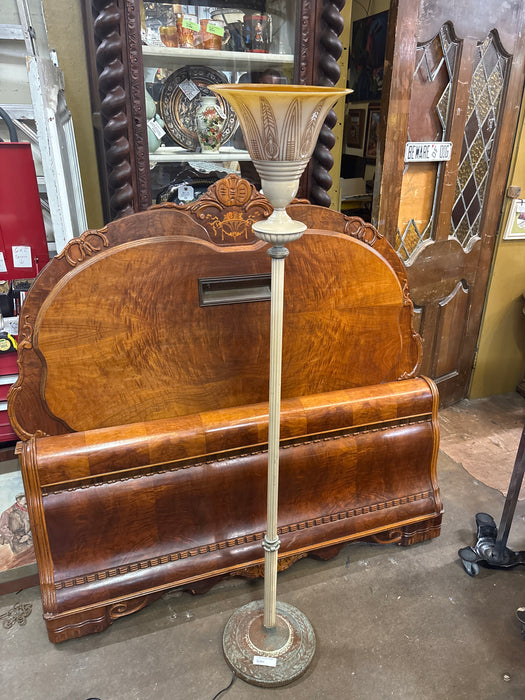 IRON FLOOR LAMP WITH GLASS TORCHIERE SHADE