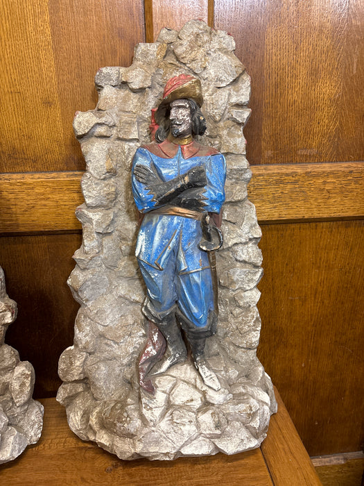 PAIR OF SOLDIER CHAULK PLAQUES