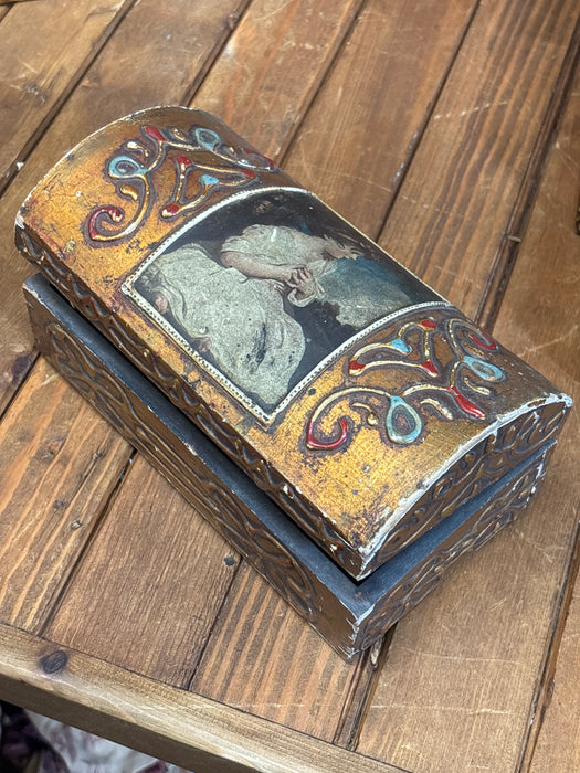 LARGE DARK GOLD, RED AND BLUE DOMED FLORENTINE BOX WITH PORTRAIT OF GIRL IN WHITE DRESS