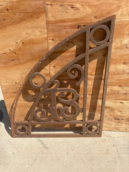 2 PIECE IRON ARCH WITH B AND F