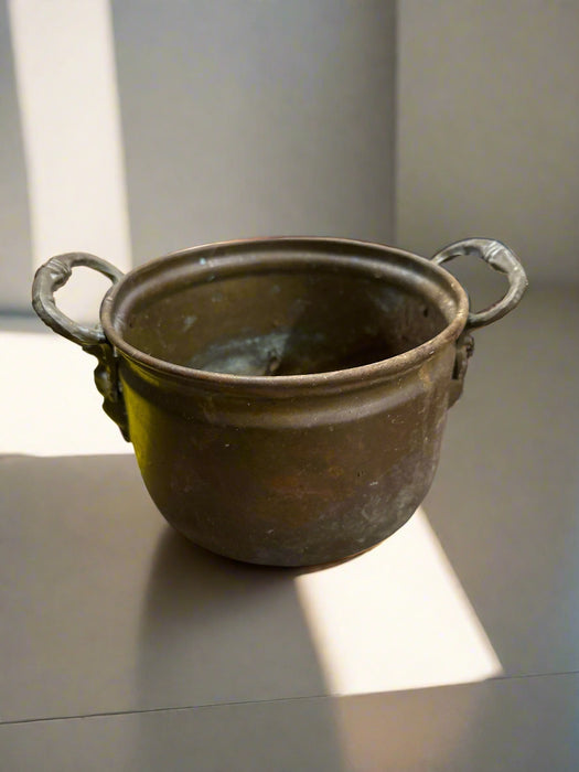 TINY COPPPER POT