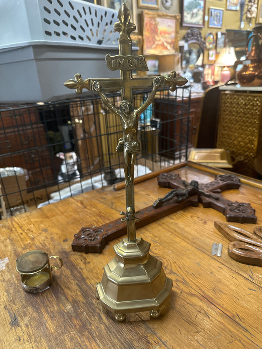 SMALL STANDING BRASS CRUCIFIX