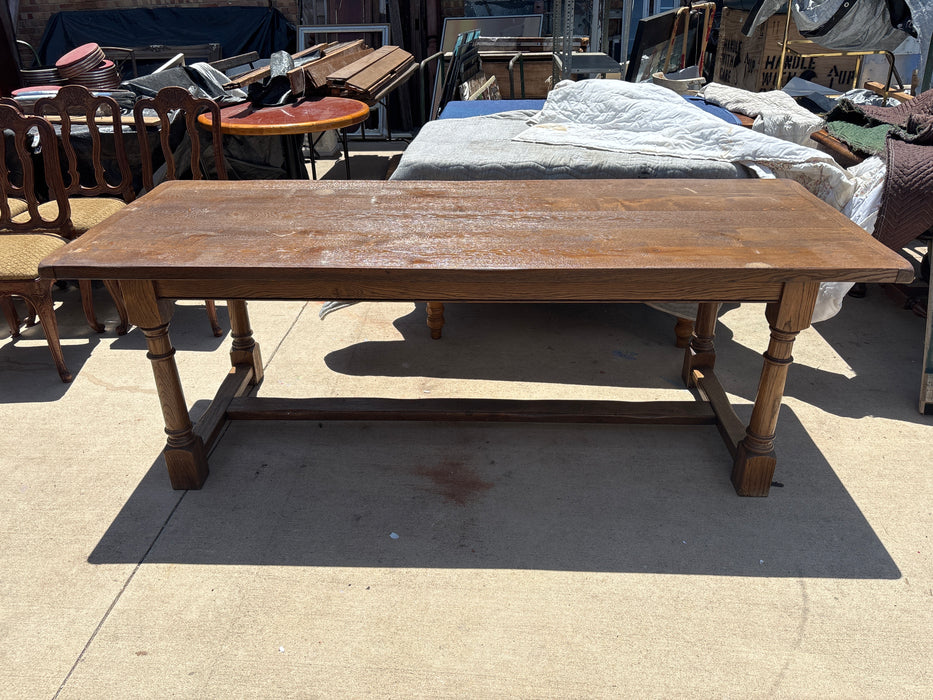 CYLINDRICAL OAK LEG TABLE WITH BREAD BOARD ENDS