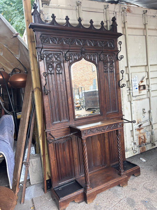 GOTHIC REVIVAL CARVED OAK HALL TREE