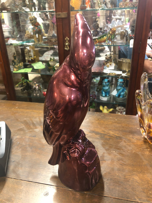 LARGE MAGENTA COCKATOO STATUE