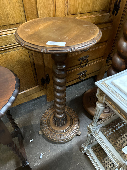 BARLEY TWIST BEECH PEDESTAL