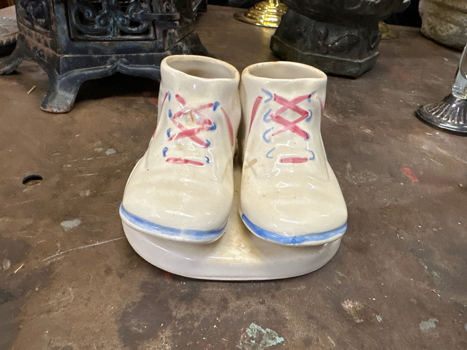 CERAMIC BABY BOOT PLANTER