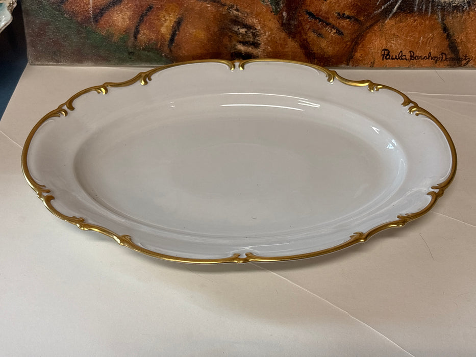 3 PIECE SET OF GOLD AND WHITE PLATES AND TUREEN