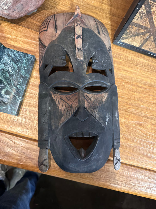 SMALL AFRICAN MASK