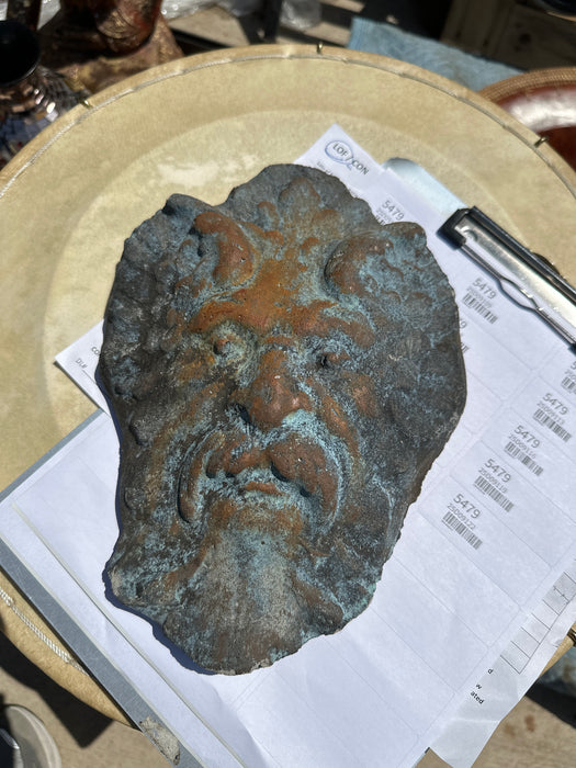 SMALL CONCRETE MAN MASK