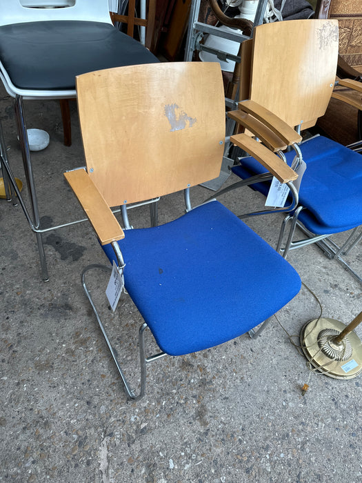 STEAM BENT AND BLUE FABRIC STATIONARY CHAIR