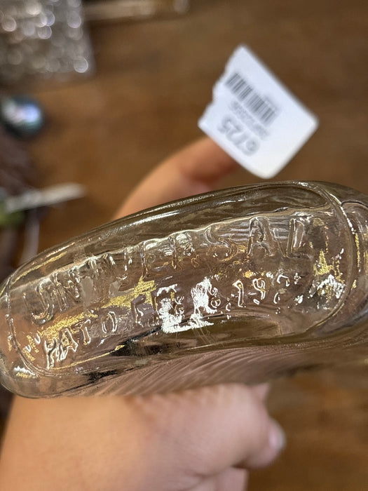 SMALL CLEAR RIBBED GLASS FLASK
