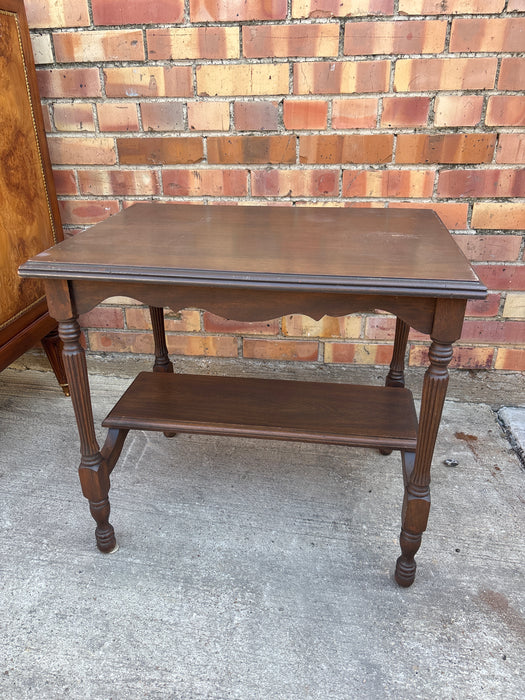 TIERED OAK SIDE TABLE