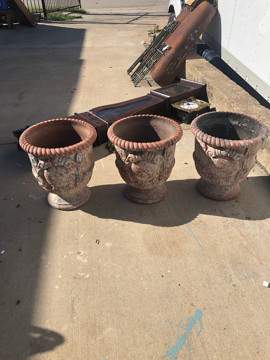 LARGE WHITE WASHED TERRACOTTA PLANTER POT 1 OF 3