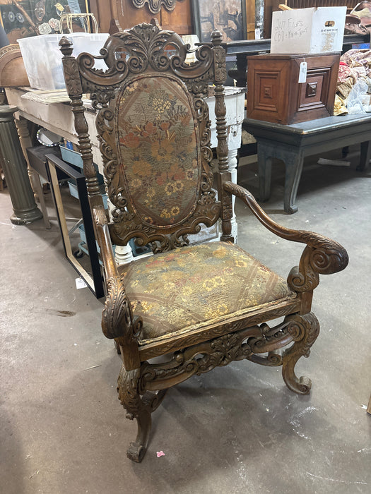 LARGE EUROPEAN OAK CARVED THRONE CHAIR