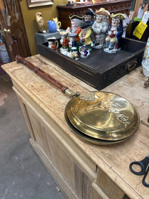 BRASS BED PAN WITH WOOD HANDLE