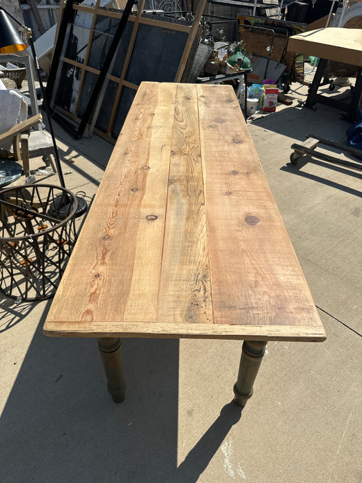 PINE TABLE WITH NATURAL TOP AND SLENDERED PAINTED BLUE GREY LEGS