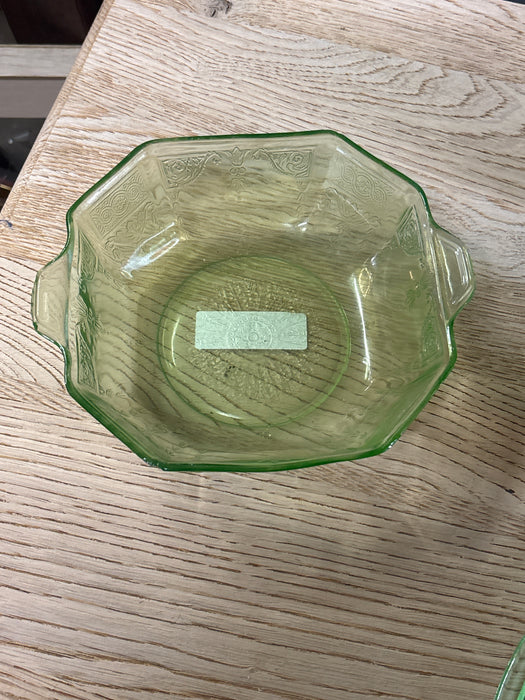 GREEN DEPRESSION GLASS OCTAGON SHAPED BOWL