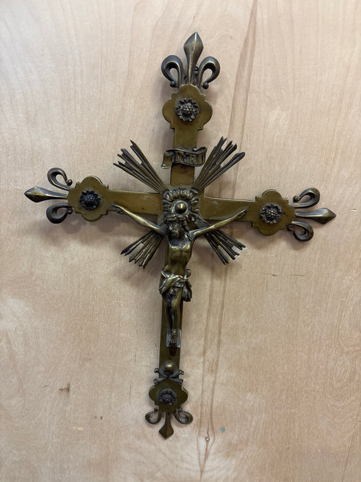 BRASS FLEUR DE LIS CRUCIFIX