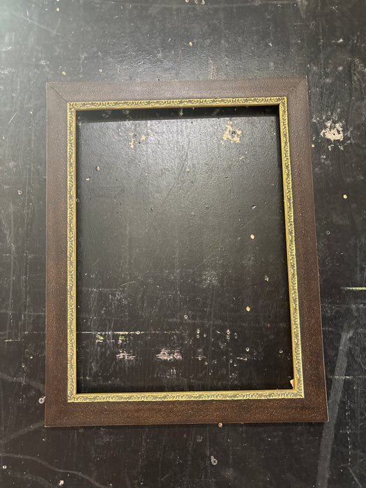 SMALL BROWN WITH GOLD TRIM FRAME