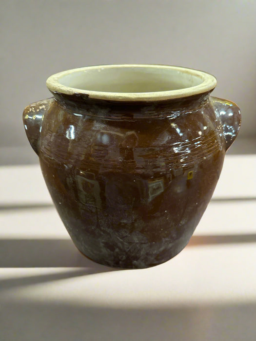 SMALL OPEN DARK BROWN CROCK