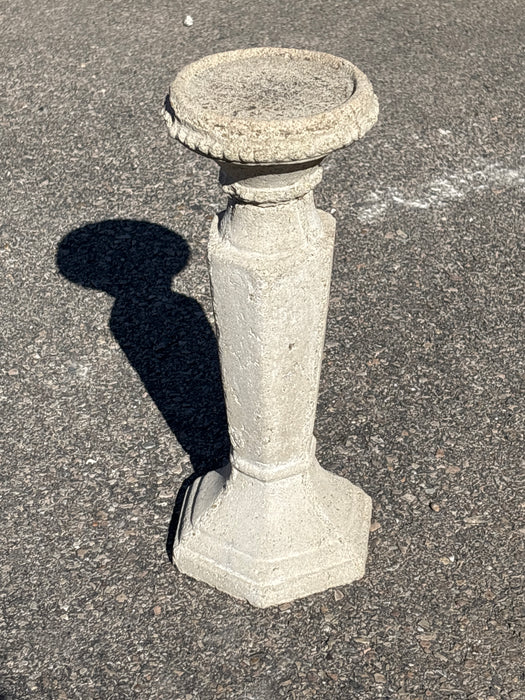 CONCRETE CANDLE STAND