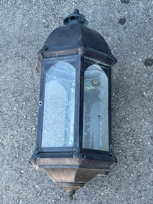 SMALL BLACK METAL AND GLASS GAS WALL LANTERN