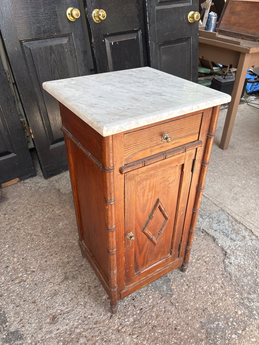 FAUX BAMBOO WHITE MARBLE TOP NIGHT STAND